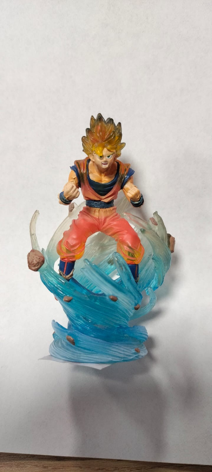 Dragon Ball Z Son Goku Super Saiyan 2 Chess Bandai Loose